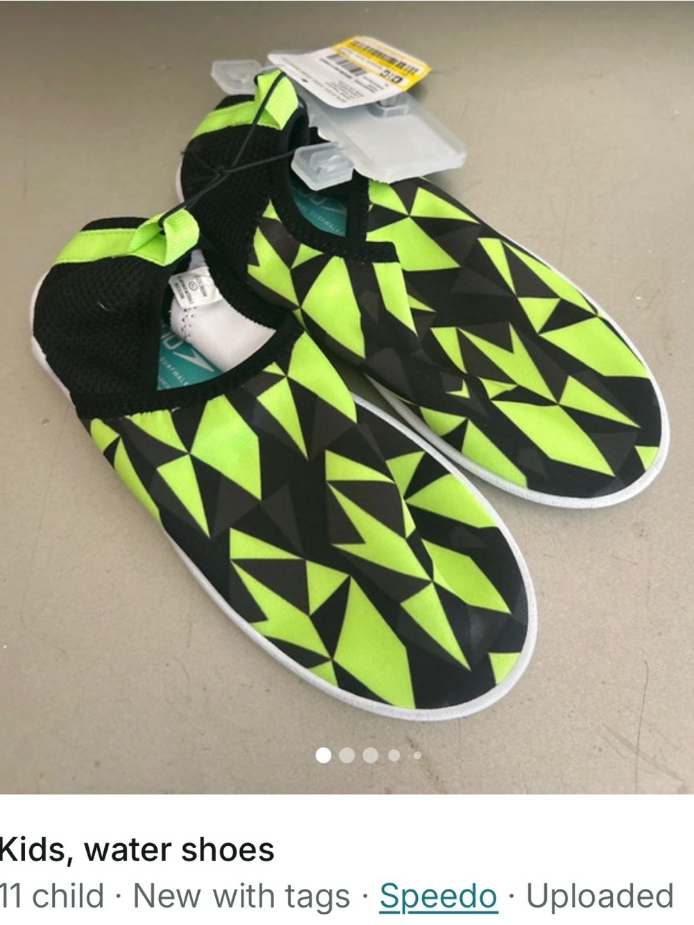 Speedo Neon Lime & Black Geometric Slip-On Water Shoes